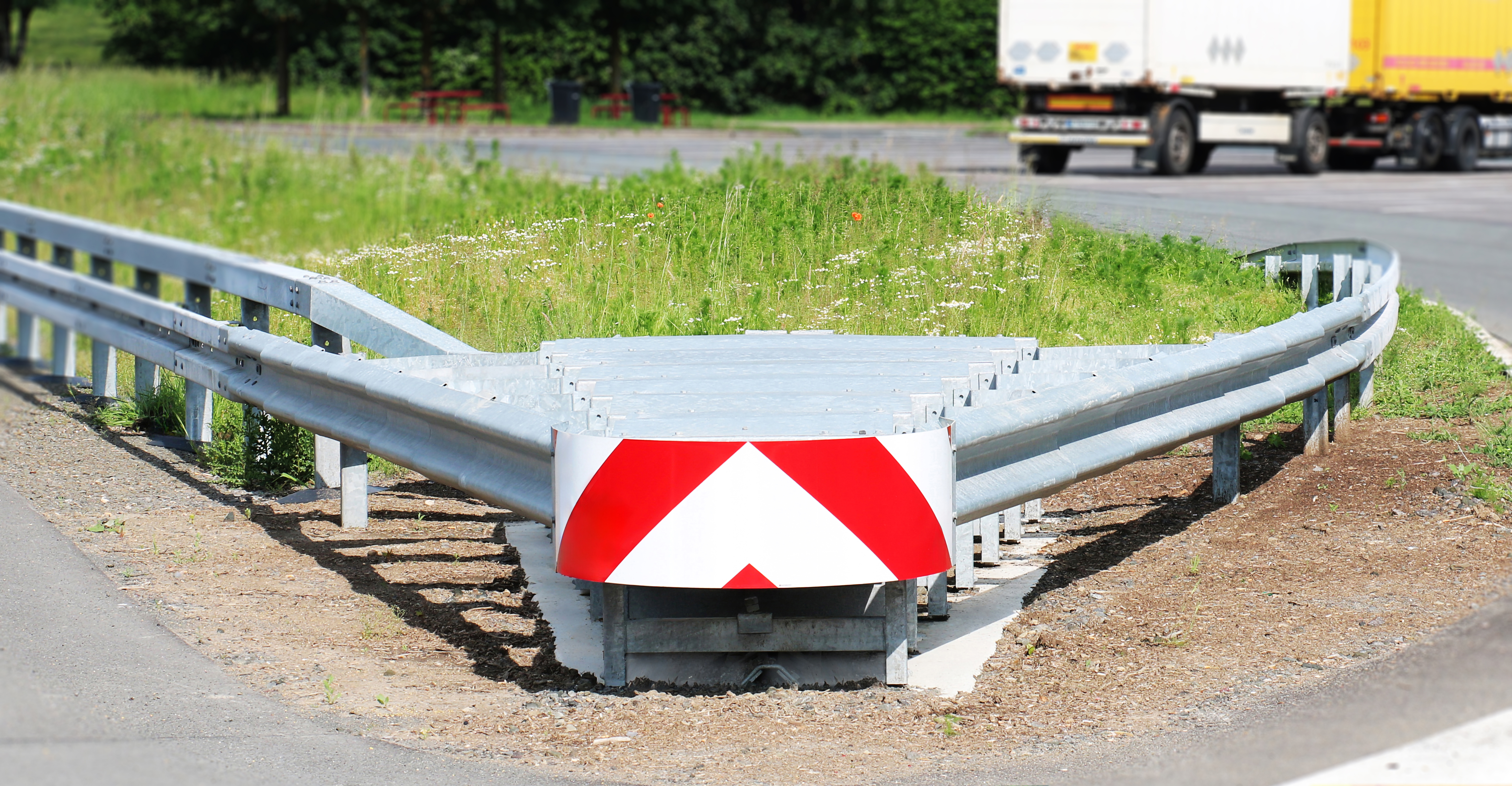 CrashGuard impact attenuator – modular system with ASI A classification for 110 km/h and quick repair features
