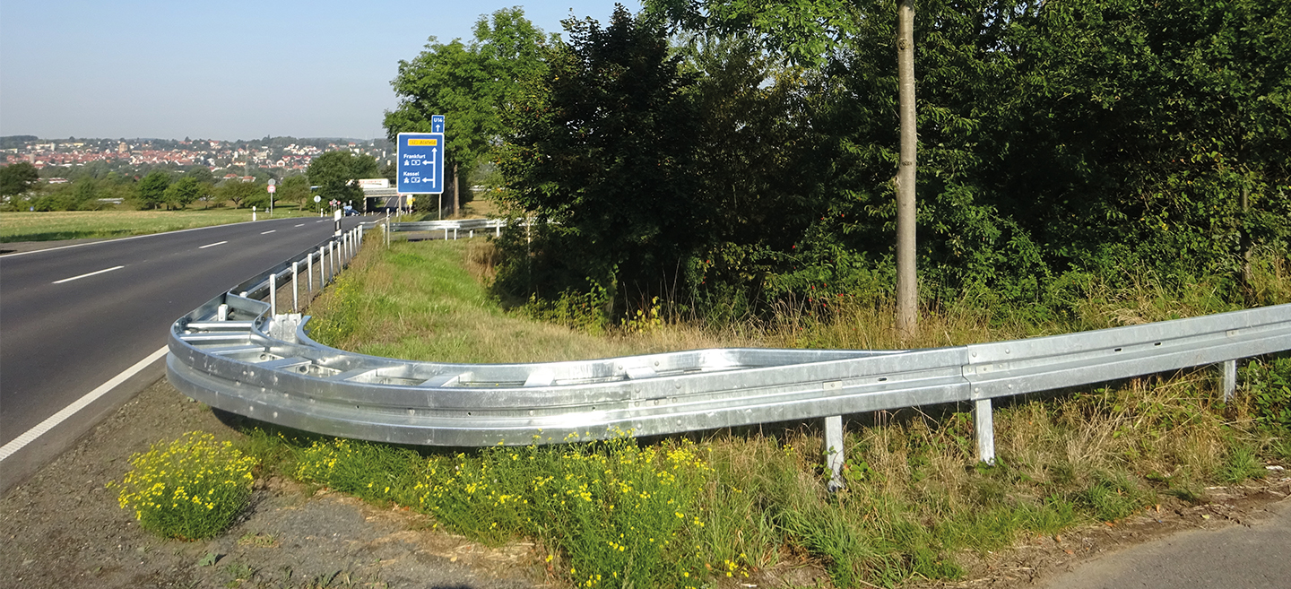 Arcus Primus 90 Schutzanlage für Einmündungen mit modularer Bauweise und Eco-Safe 2.0 Anbindung